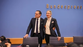 Schon wieder ist jetzt