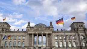 Bundestag bestätigt automatische Diäten-Anpassung