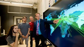 Mit Honigtöpfen gegen Cyber-Attacken