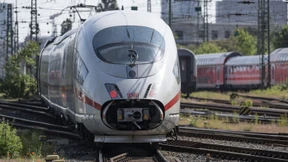 Die EU stutzt die Rechte der Bahnkunden