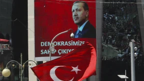 War der Aufstand inszeniert?