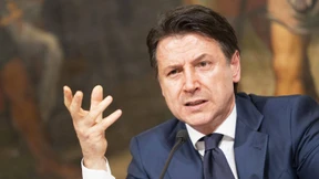 Conte gibt den Chávez