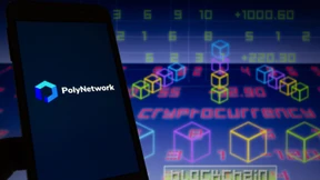 Hacker gibt immer mehr Geld zurück