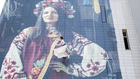 Vilnius strahlt in Blau und Gelb