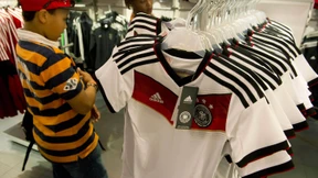 Adidas nach deutschem WM-Sieg Spitze