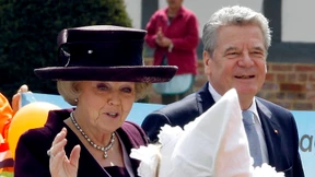 Königin Beatrix in Schloss Oranienbaum 