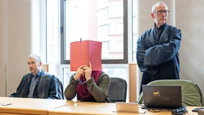 Sie bezeichnen Frauen als „Luxuswagen“ und „tote Schweine“