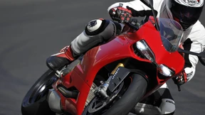 Ein Motor sprengt den Rahmen