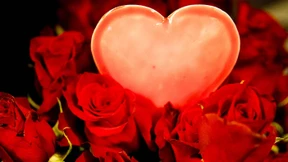 Dates, Cannabis und Bling-Bling zum Valentinstag