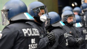 Polizist soll Journalistin geschlagen haben