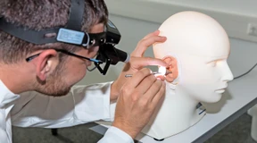 Wenn Hörgeräte sogar Englisch verstehen