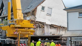 Rettung aus dem Kartenhaus