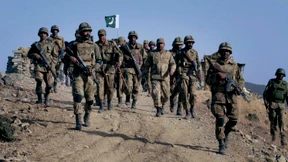 Armee startet Offensive gegen Terroristenbasen