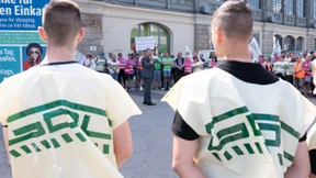 Scheuer will Schlichter für Tarifstreit bei der Bahn