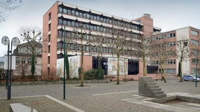 Ein Stadthaus statt Rathaus und Stadthalle