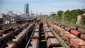 Güterzüge sollen Frankfurt umfahren