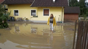„Halten Sie Sandsäcke für die Tür bereit“