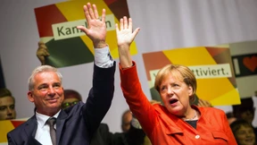 Mit der Faust in der Tasche