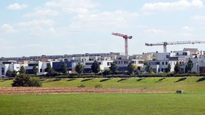 Künstlich, aber familienfreundlich