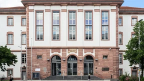 „Alles war rot vor Blut“