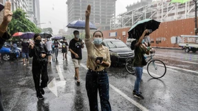Zusammenhalt der Demonstranten in Myanmar setzt Militär unter Druck