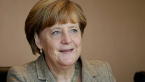 Merkel: Soli wird nicht kurzfristig abgeschafft