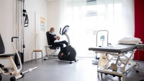 Zweifel an weiteren Pflege-Milliarden