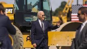 Biden feiert neue Chipfabriken