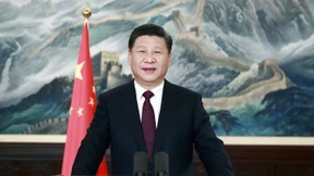 Chinesischer Schnellzug gegen amerikanisches Karussell