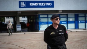 Manche sehen sogar die NATO hinter den Schüssen