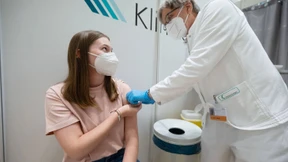 Stärkere Immunreaktion durch kombinierte Corona-Impfstoffe