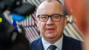 Parlament soll alle Richter zum Rücktritt drängen