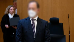 Richter: „Es passt nicht zu dem, was Sie uns sagen“