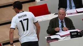 Mit Boateng-Trikot gegen Gauland