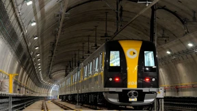 Unbemannte Zugfahrt, frei von Streiks 