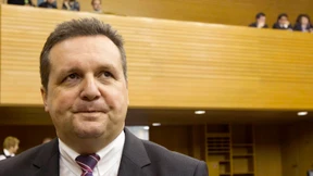 CDU distanziert sich von Mappus