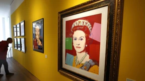 Andy-Warhol-Druck von Ex-Königin Beatrix landet im Sperrmüll