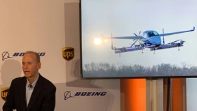 Boeing lässt das erste Taxi fliegen
