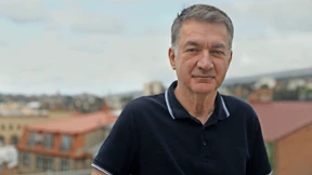 Gegen die Angst vorm mächtigen Nachbarn