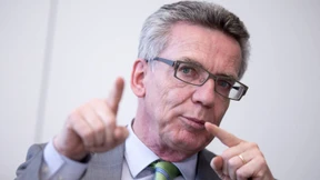 CDU-Führung verteidigt de Maizière