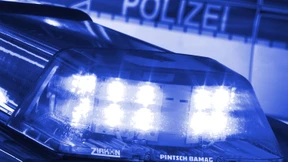 Polizei stoppt illegales Autorennen auf der A3