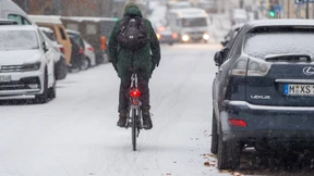 Schnee und Glätte behindern den Verkehr