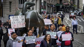 Uber-Fahrer streiken vor dem Börsengang