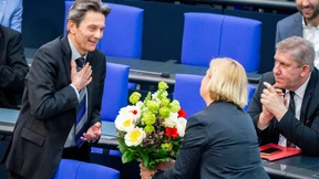 Wieder tanzt die SPD nach der linken Pfeife