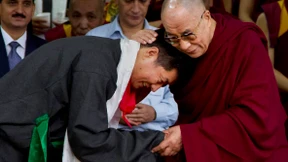 Exil-Regierungschef vereidigt