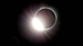  Totale Sonnenfinsternis über Nordamerika