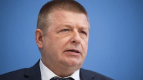 Verfassungsschutz warnt vor „gewaltbereiter Mischszene“