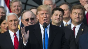 Trump wartet mit Unterzeichnung auf Zwischenhaushalt