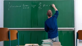 Bundesregierung kapituliert vor Niedrigzinsen