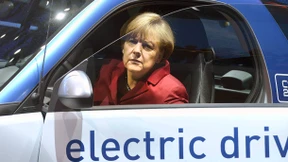 Merkel langfristig für ein Verbot von Verbrennungsmotoren